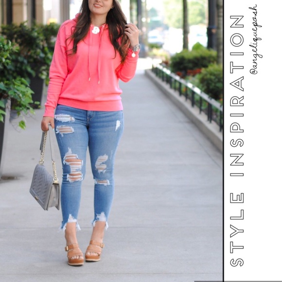 Vail Colorado Neon Pink Women's Hoodie in XS Drawstring & Front Pocket - Picture 7 of 7